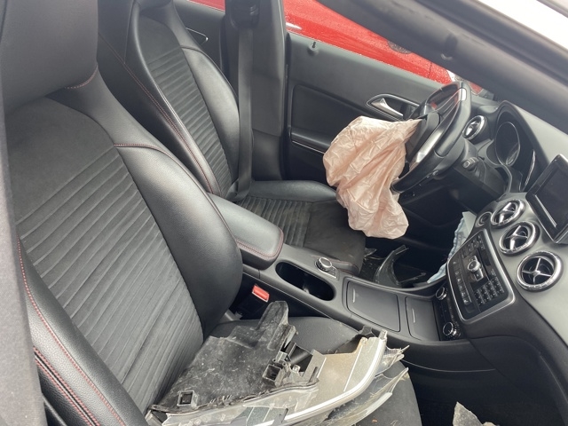 Mercedes CLA 2013-2019 (C117) (C117), Motorkode: OM651.930, Girkassekode: 