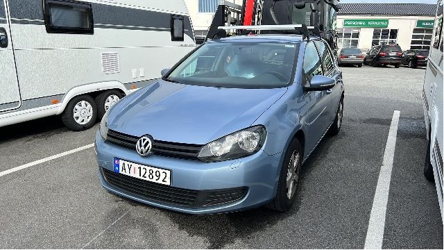 VW Golf VI 2008-2012 , Motorkode: CAYC, Girkassekode: MLE