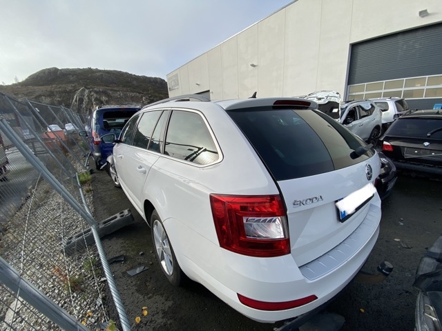Škoda Octavia 2013-2016 (Type III, Fase 1) , Motorkode: CKFC;CRMB, Girkassekode: PFM