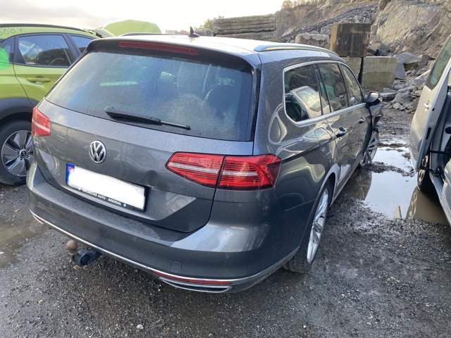 VW Passat 2015-2019 (Fase 1) (B8) (B8), Motorkode: CUKC, Girkassekode: SCB