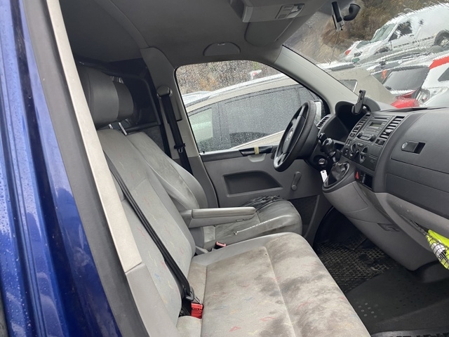 VW Transporter / Caravelle 2003-2009 (Fase 1) (T5) (T5), Motorkode: AXD;BNZ, Girkassekode: KPE