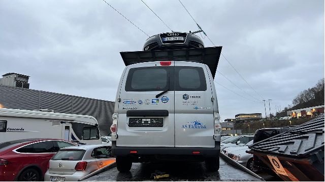 Nissan NV200 2010-2019 , Motorkode: EM57, Girkassekode: 