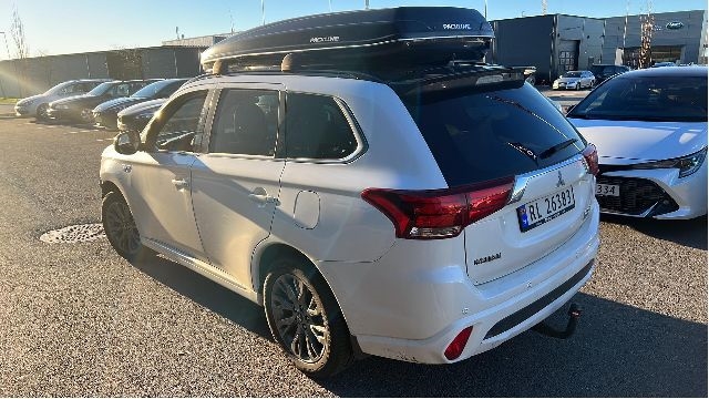 Mitsubishi Outlander 2015-->> (Type III, Fase 2) , Motorkode: 4B11, Girkassekode: 