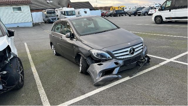 Mercedes B-Klasse 2011-2018 (W246) (W246), Motorkode: OM651.901, Girkassekode: 