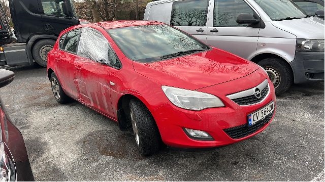 Opel Astra J 2010-2015 , Motorkode: A16XER, Girkassekode: