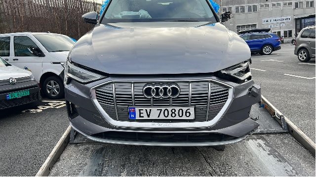 Audi e-tron 2018-->> , Motorkode: BM1J, Girkassekode: 