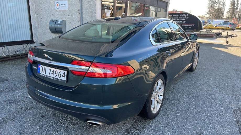 Jaguar XF 2008-2015 (X250) (X250), Motorkode: 306DT, Girkassekode: