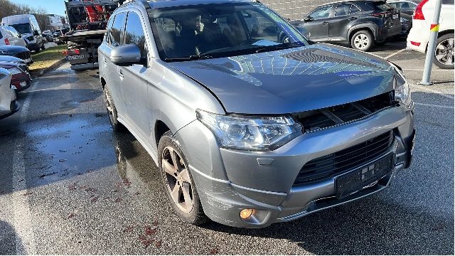 Mitsubishi Outlander 2012-2015 (Type III, Fase 1) , Motorkode: 4N14, Girkassekode: 