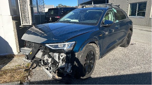 Audi e-tron 2018-->> , Motorkode: BM1J, Girkassekode: 