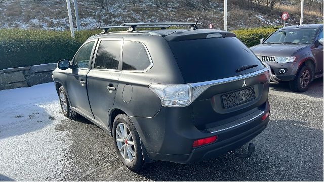 Mitsubishi Outlander 2012-2015 (Type III, Fase 1) , Motorkode: 4B11, Girkassekode: 