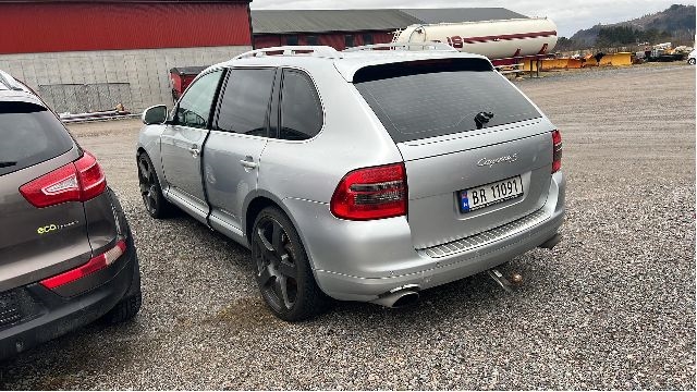 Porsche Cayenne 2002-2006 (Fase 1) (9PA) (9PA), Motorkode: M48.00, Girkassekode: A4800