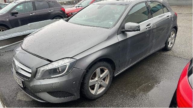 Mercedes A-Klasse 2012-2018 (W176) (W176), Motorkode: M270.910, Girkassekode: 