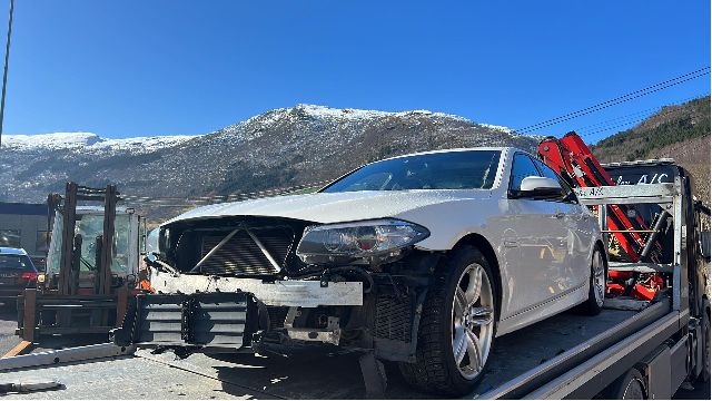BMW 5-Serie 2010-2017 (F10/F11) (F10/F11), Motorkode: B47-D20A, Girkassekode: 