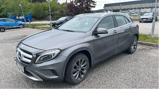 Mercedes GLA 2014-2020 (X156) (X156), Motorkode: M270.910, Girkassekode: 