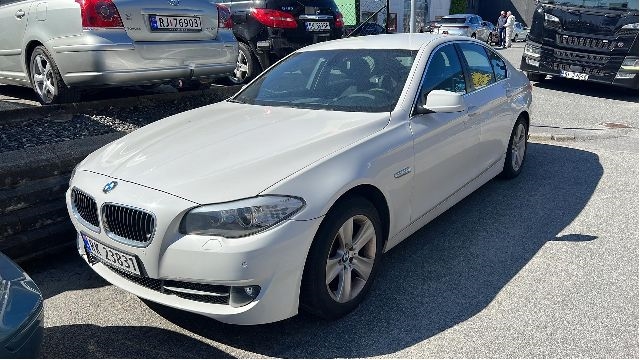 BMW 5-Serie 2010-2017 (F10/F11) (F10/F11), Motorkode: N47-D20C, Girkassekode: 