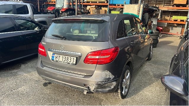 Mercedes B-Klasse 2011-2018 (W246) (W246), Motorkode: OM651.901, Girkassekode: 