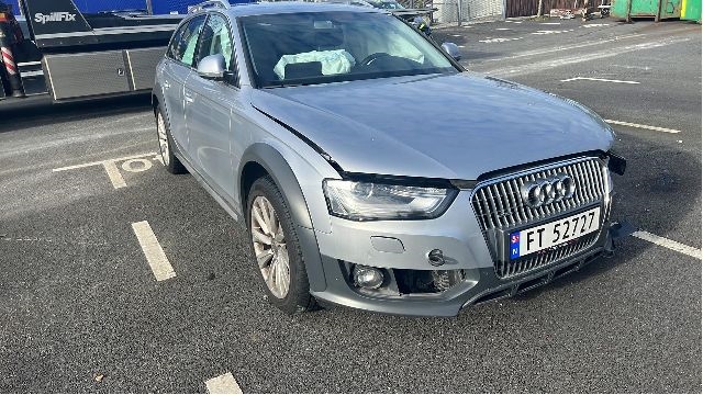 Audi A4 2007-2014 (Type IV) (B8) (B8), Motorkode: CGLD;CNHC, Girkassekode: PJV