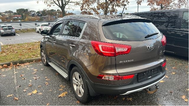 Kia Sportage 2010-2016 (Type III) , Motorkode: D4HA, Girkassekode: 