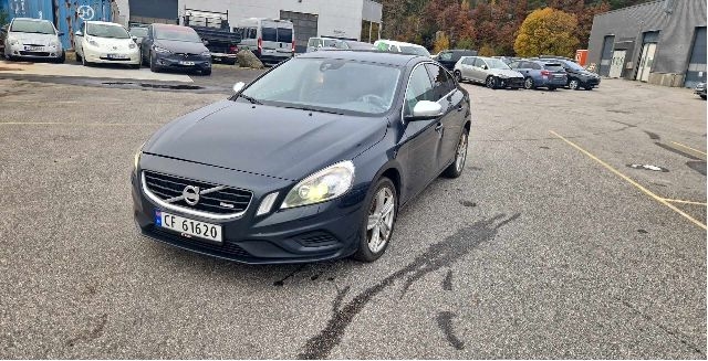 Volvo S60 2010-2014 (Type II, Fase 1) , Motorkode: D4162T, Girkassekode: 