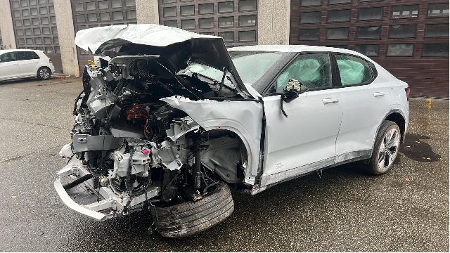 Polestar 2 2020-->> , Motorkode: E400V9, Girkassekode: