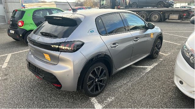 Peugeot 208 2019-->> (Type II) , Motorkode: ZKX, Girkassekode:
