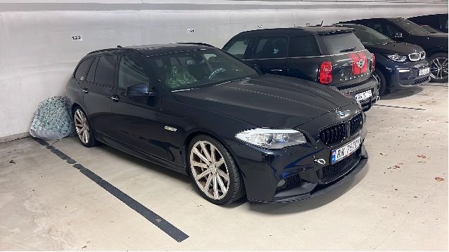 BMW 5-Serie 2010-2017 (F10/F11) (F10/F11), Motorkode: N57-D30A, Girkassekode: 
