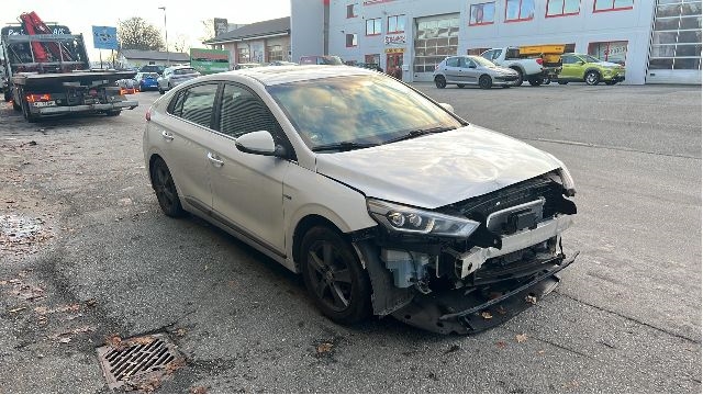 Hyundai Ioniq Electric 2016-2019 (Fase 1) , Motorkode: EM09, Girkassekode: 