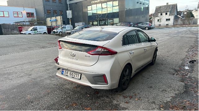 Hyundai Ioniq Electric 2016-2019 (Fase 1) , Motorkode: EM09, Girkassekode: 