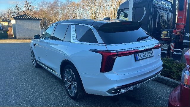 Hongqi E-HS9 2022-->> , Motorkode: , Girkassekode: 