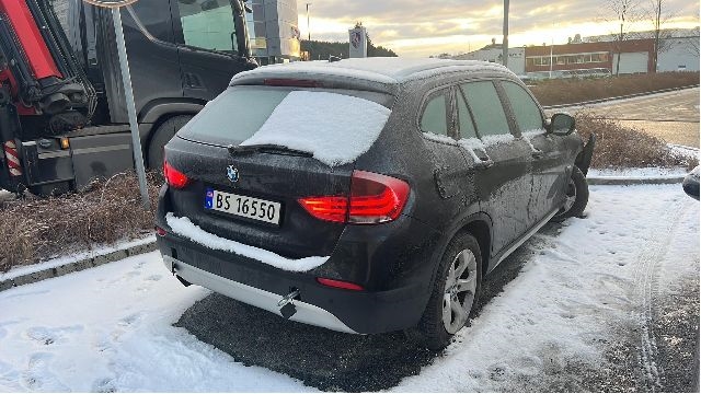 BMW X1 2009-2015 (E84) (E84), Motorkode: N47-D20C, Girkassekode: 