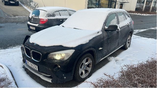 BMW X1 2009-2015 (E84) (E84), Motorkode: N47-D20C, Girkassekode: 