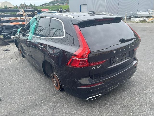 Volvo XC60 2017-->> (Type II) , Motorkode: B4204T34, Girkassekode: 
