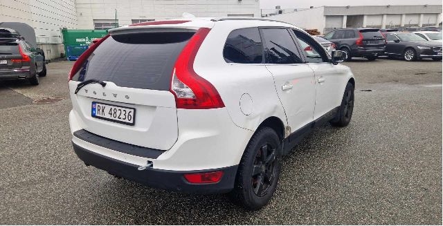 Volvo XC60 2008-2013 (Type I, Fase 1) , Motorkode: D5204T7, Girkassekode: 