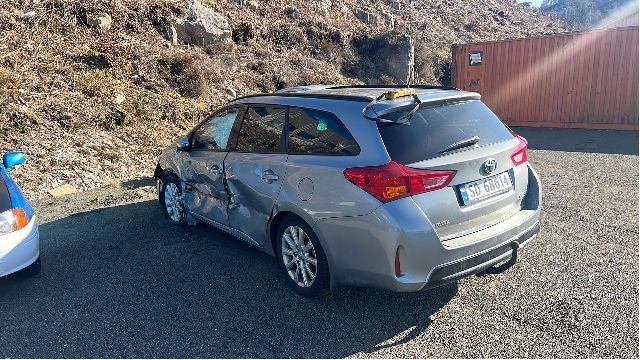 Toyota Auris 2013-2015 (Type II, Fase 1) , Motorkode: 1ZR-FAE, Girkassekode: 
