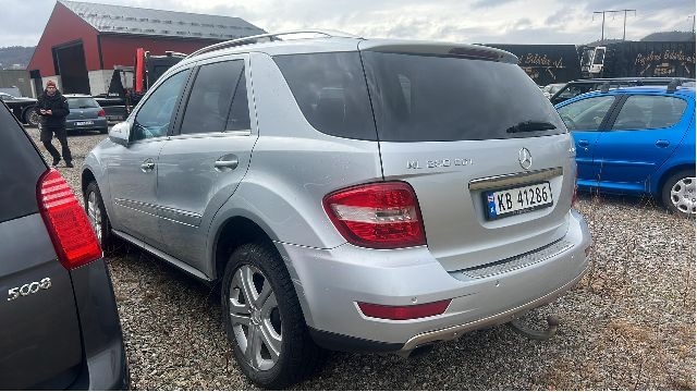 Mercedes ML 2005-2011 (W164) (W164), Motorkode: OM642.940, Girkassekode: 722902