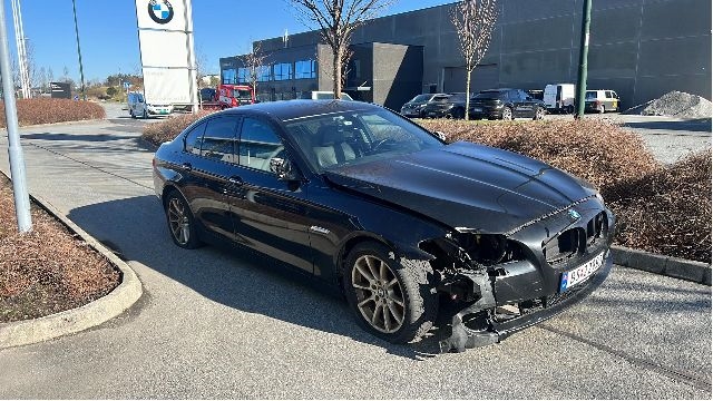BMW 5-Serie 2010-2017 (F10/F11) (F10/F11), Motorkode: N53-B30A, Girkassekode: