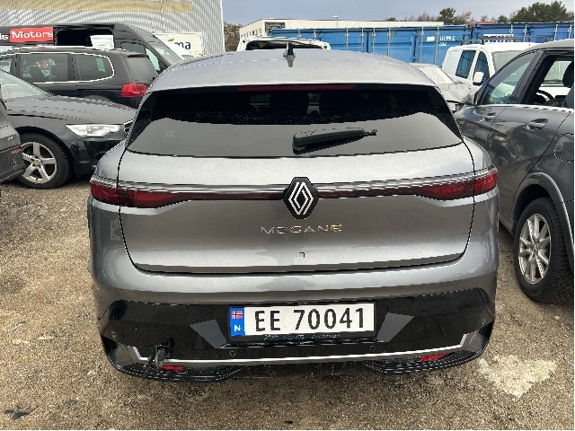 Renault Megane 2016-->> Type IV , Motorkode: 6AM-402, Girkassekode: 