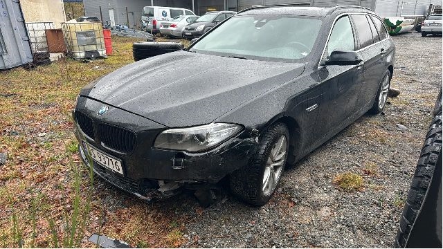 BMW 5-Serie 2010-2017 (F10/F11) (F10/F11), Motorkode: N47-D20D, Girkassekode: 