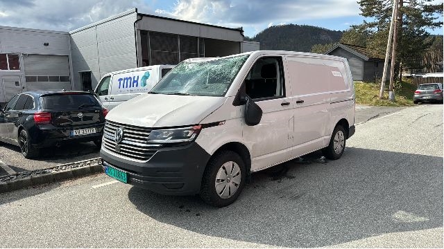 VW Transporter / Caravelle 2019-->> (T6.1) (T6.1), Motorkode: DNAA, Girkassekode: VLD