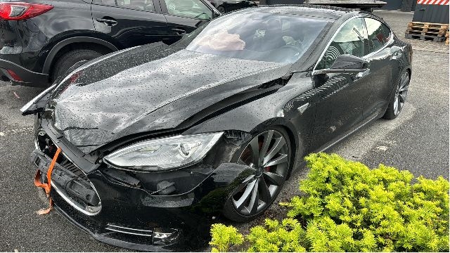 Tesla Model S 2013-2016 (Fase 1) , Motorkode: L2S, Girkassekode: 