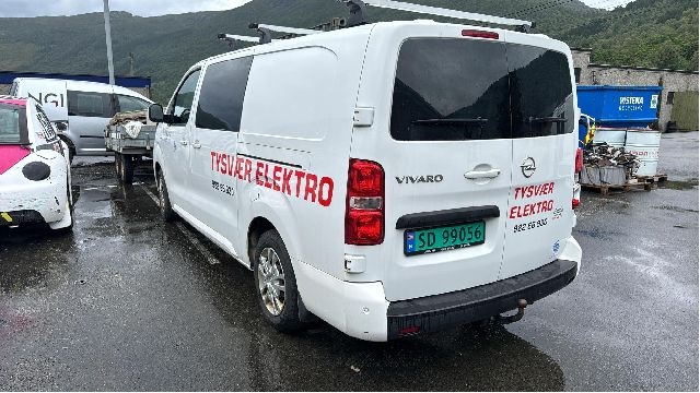 Opel Vivaro C 2020-->> , Motorkode: D20DT, Girkassekode: 