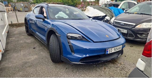 Porsche Taycan 2019-->> , Motorkode: , Girkassekode: 