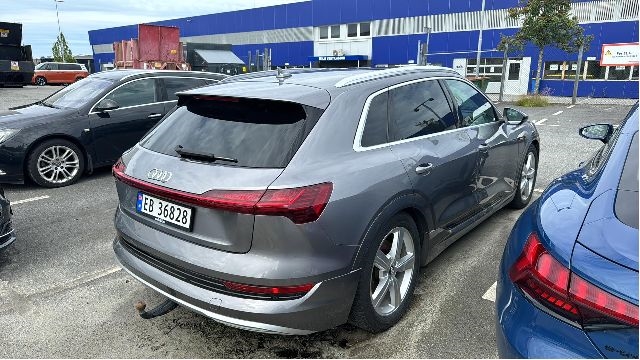 Audi e-tron 2018-->> , Motorkode: BM1J, Girkassekode: 