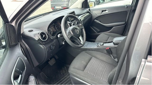 Mercedes B-Klasse 2011-2018 (W246) (W246), Motorkode: OM651.901, Girkassekode: