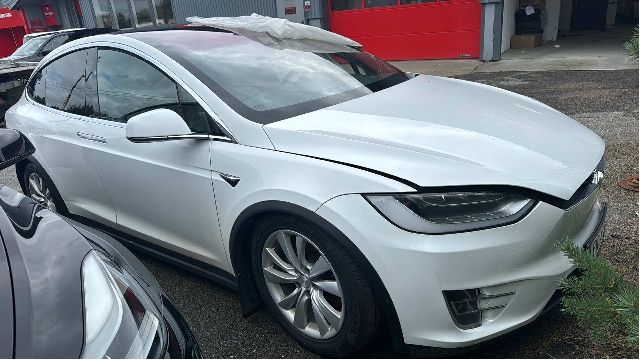 Tesla Model X 2016-->> , Motorkode: L2S, Girkassekode: 