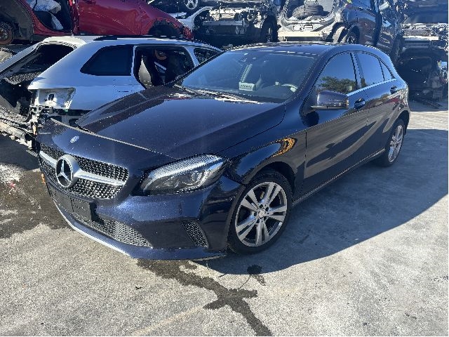 Mercedes A-Klasse 2012-2018 (W176) (W176), Motorkode: M270.910, Girkassekode:
