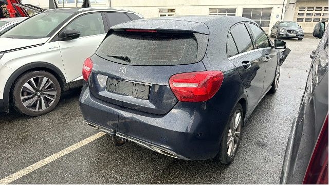 Mercedes A-Klasse 2012-2018 (W176) (W176), Motorkode: M270.910, Girkassekode: