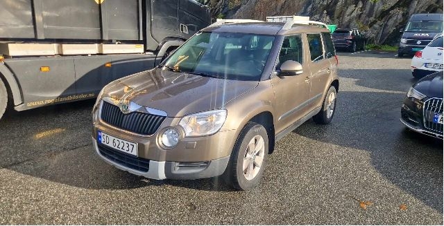 Škoda Yeti 2009-2013 (Fase 1) , Motorkode: CFHA, Girkassekode: KJF