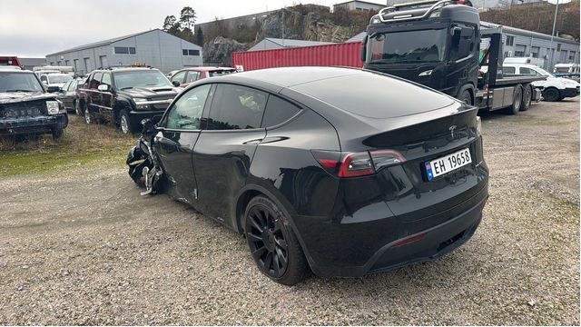 Tesla Model Y 2021-2024 (Type I) , Motorkode: 3DU, Girkassekode: 