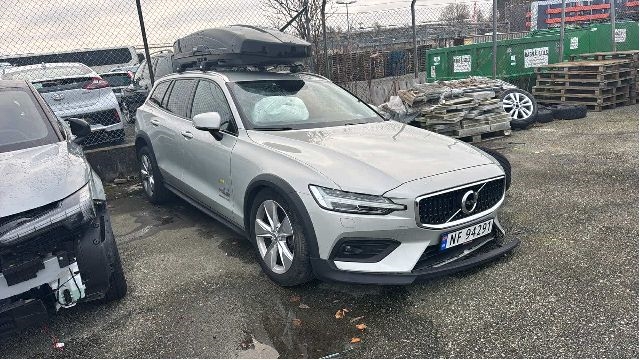 Volvo V60 / V60 CC 2018-->> (Type II) , Motorkode: D4204T14, Girkassekode: 